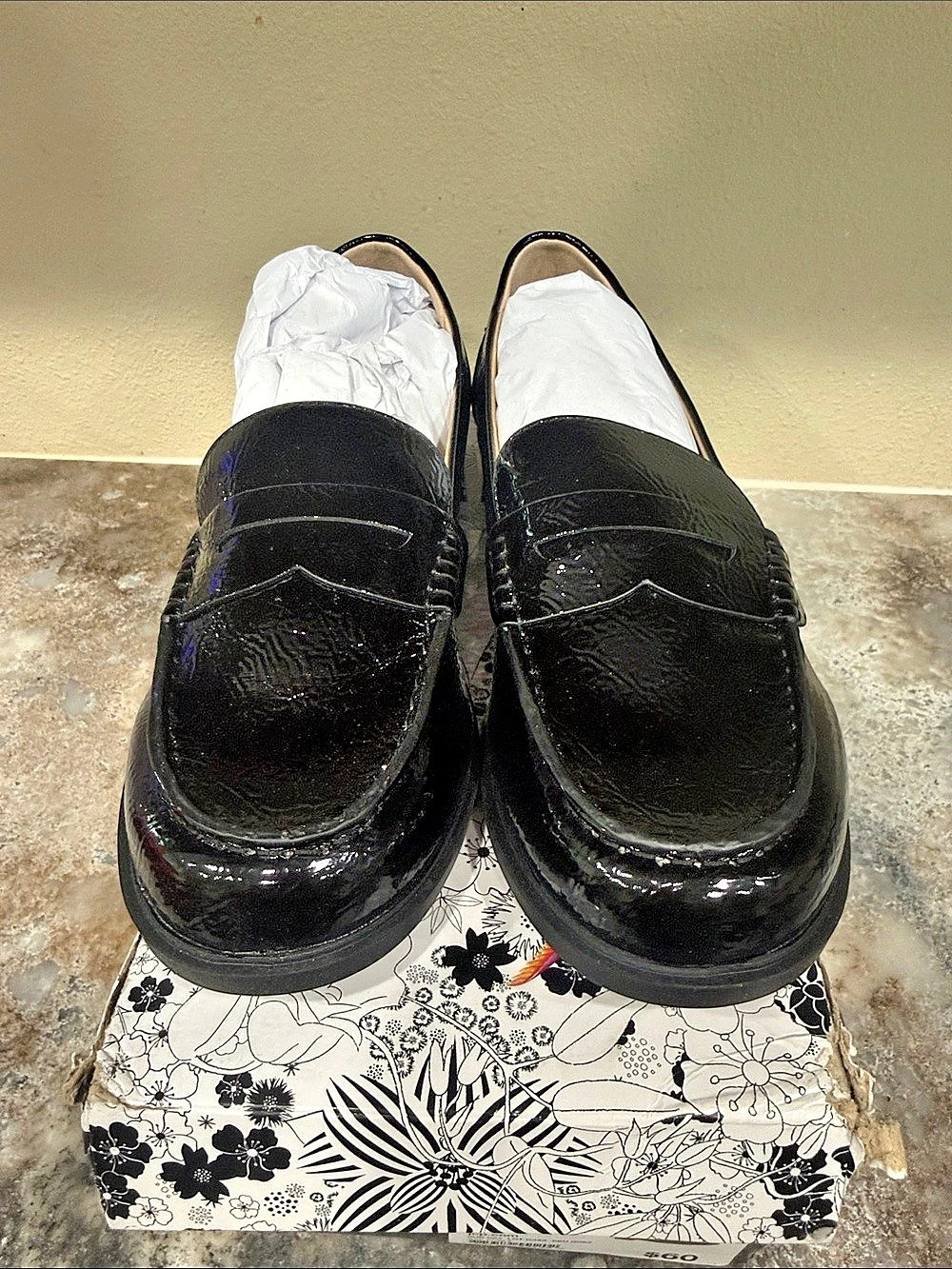 CL Loafers Patent Black US 9 M New